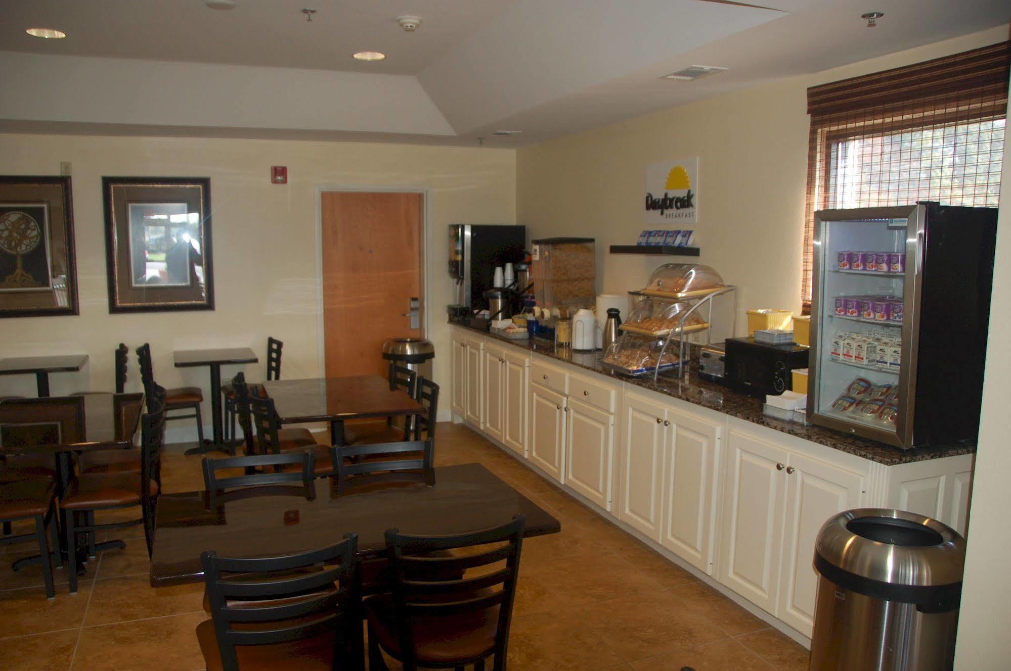 Spark By Hilton Tifton Esterno foto